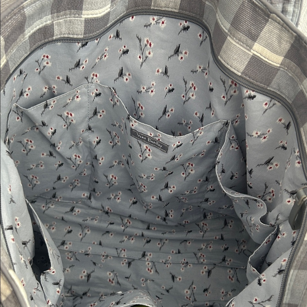 Vera Bradley Gray Quilted Tote Bag - Picture 4 of 9